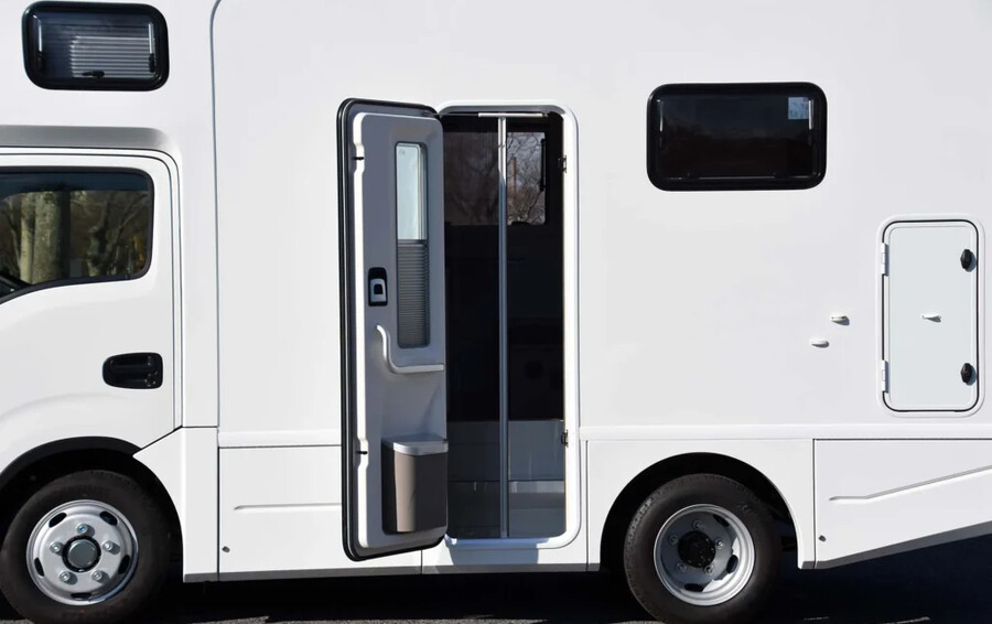 HAYATE（ハヤテ）