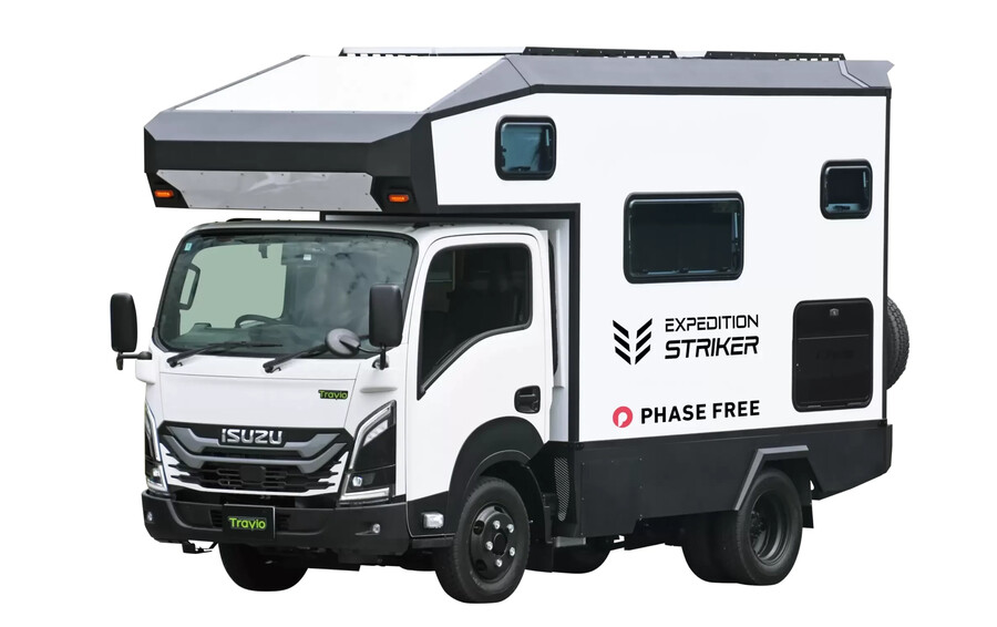 EXPEDITION STRIKER（エクスペディション ストライカー）