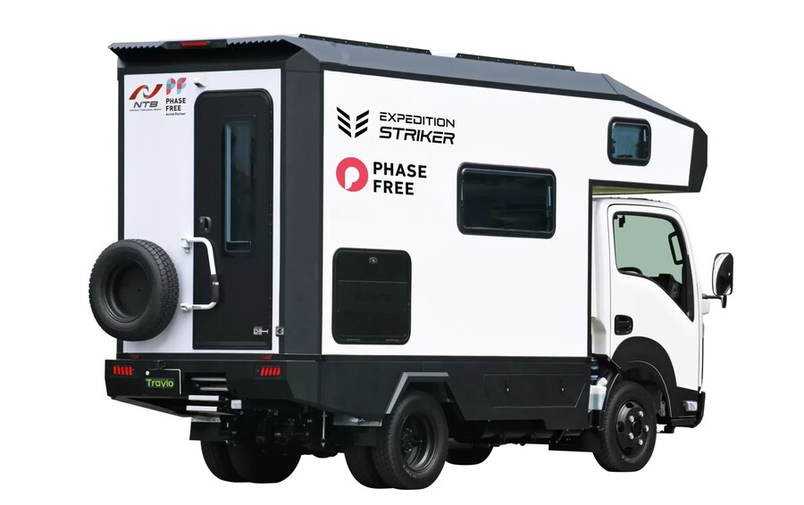 EXPEDITION STRIKER（エクスペディション ストライカー）