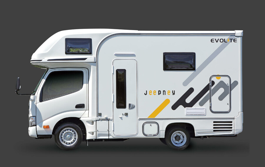 Jeepney（ジープニー）